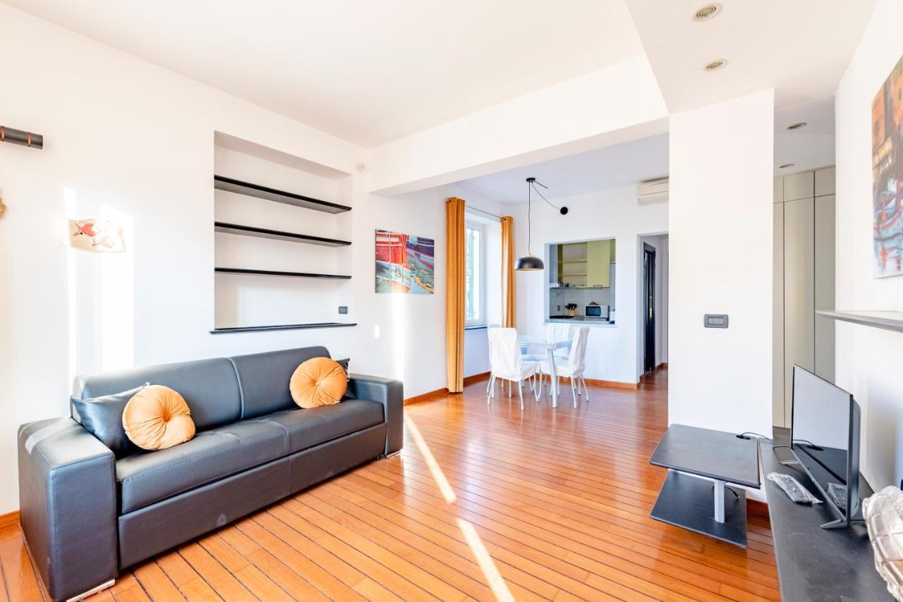 제노바 Joivy Modern Flat Next To The Sea 아파트 외부 사진